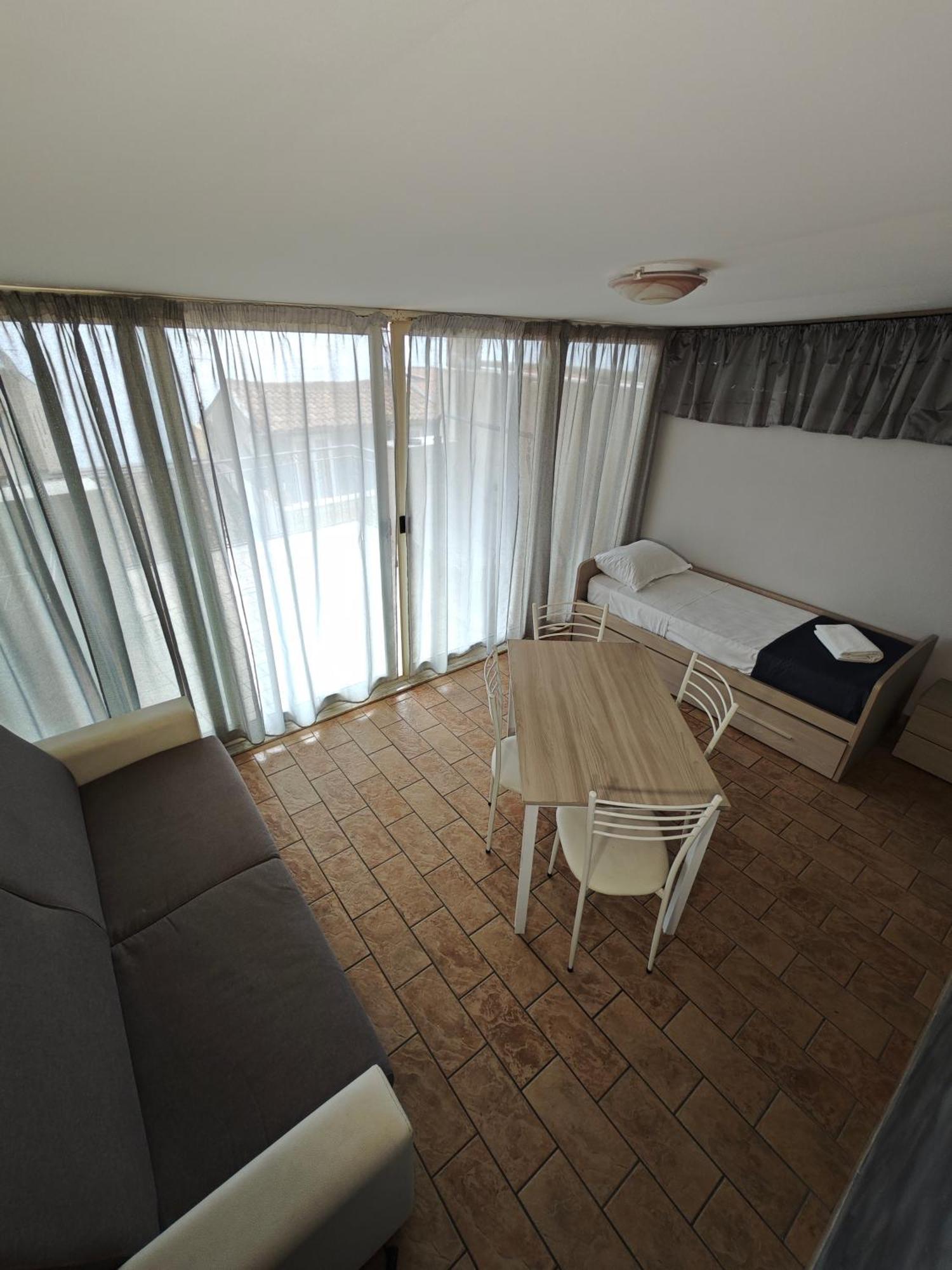 Etnapartment 4 Giardini Naxos Luaran gambar